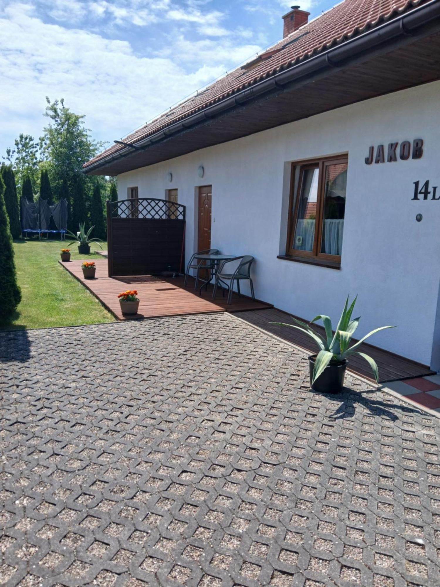 Apartamenty Jakob Rewal Exterior photo